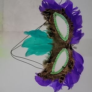 Mask New Masquerade Feather Spangle Eye Mask NEW 9 inch